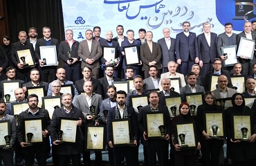 کسب تندیس بلورین جایزه ملی تعالی سازمانی1403 کسب تندیس بلورین جایزه ملی تعالی سازمانی1403